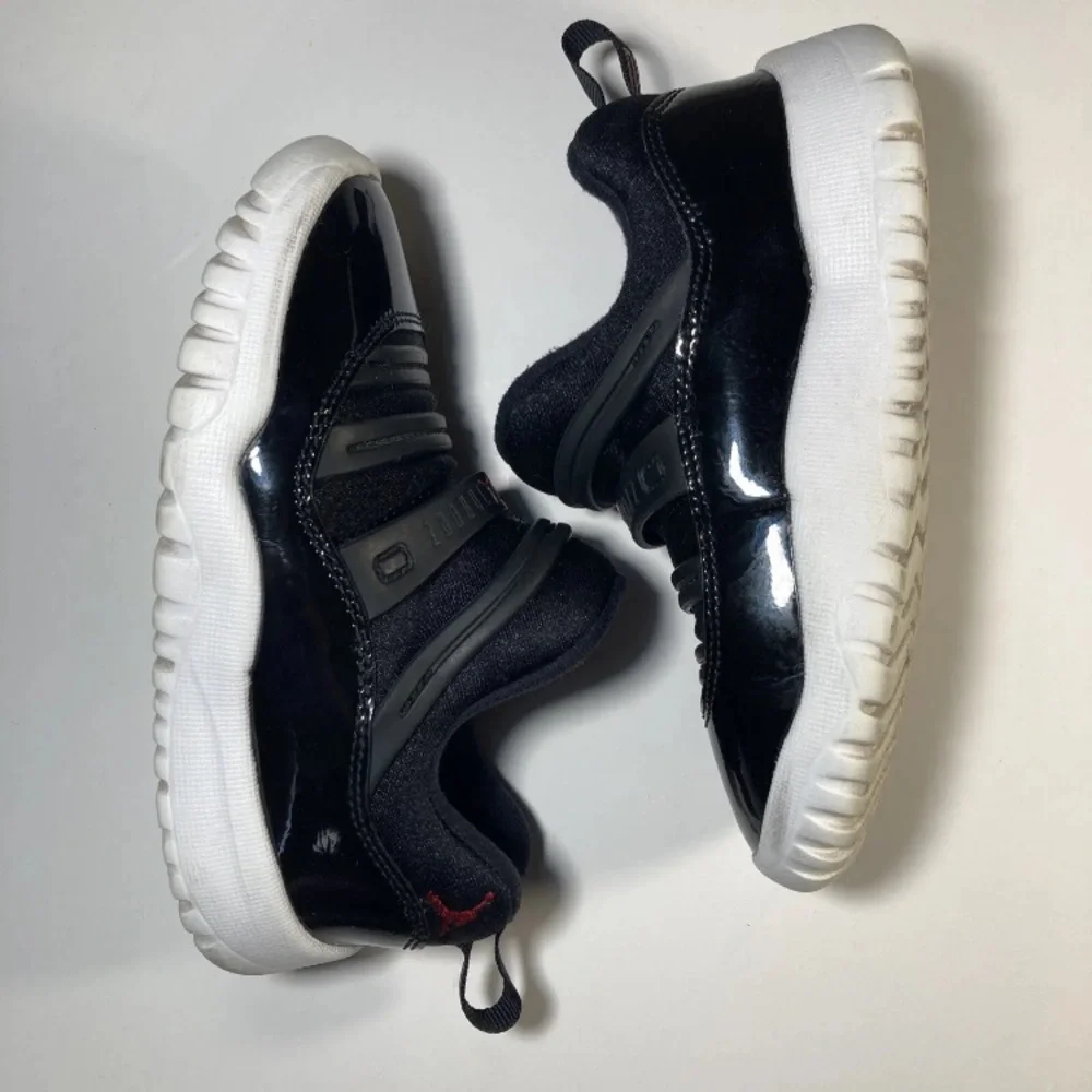 Jordan 11 Retro Little Flex Toddler Sneakers Black Size 10 / 10c